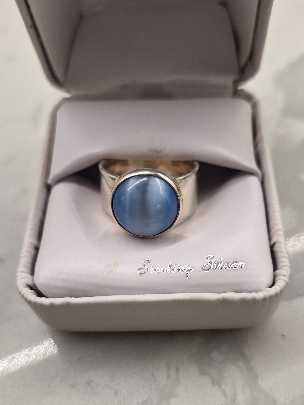 Sterling Blue Cat's Eye Cabochon Ring